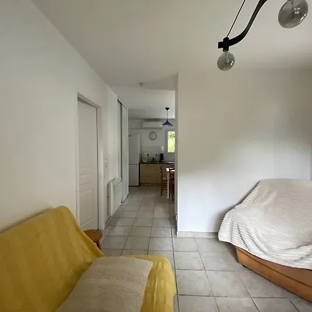 Charmant T2 Avec Piscine Pres De Bayonne - 3 Couchages, Terrasse, Wi-fi, Calme - Fr-1-495-139 *