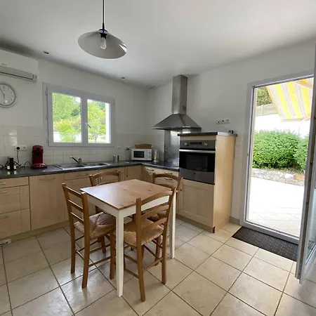 Appartement Charmant T2 Avec Piscine Pres De Bayonne - 3 Couchages, Terrasse, Wi-fi, Calme - Fr-1-495-139